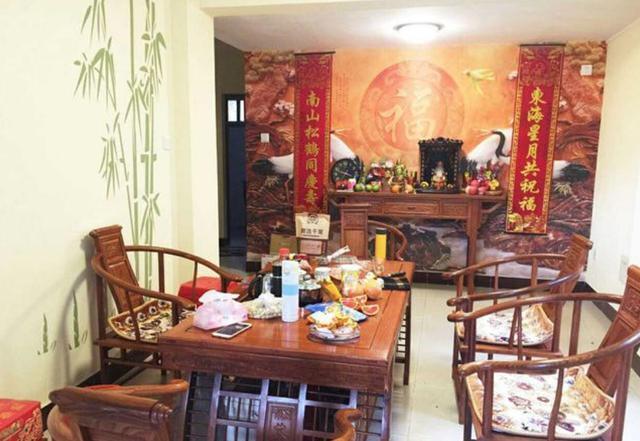 老爸花40W在農(nóng)村蓋這棟別墅，找我相親的姑娘都踏破門(mén)檻了！