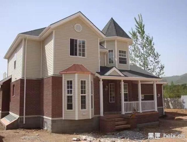 他為90后農(nóng)民蓋別墅，看房還可以用VR