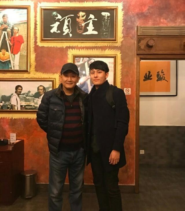 十米陋室變二層兩室一廳迷你別墅，驚人！