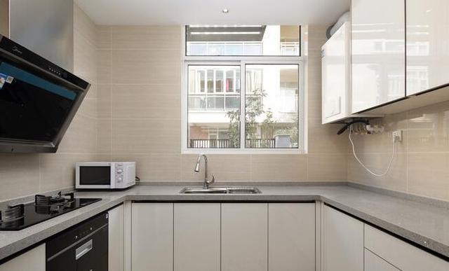 以簡勝繁 廈門圣地亞歌260平簡約現(xiàn)代別墅裝修效果圖