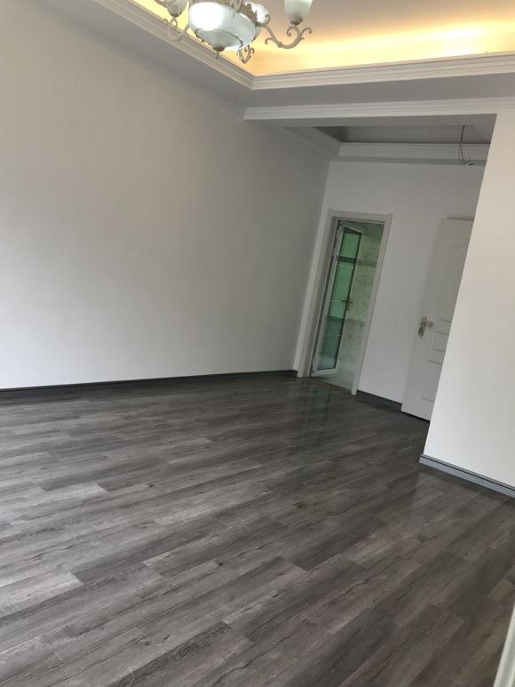 曬曬剛蓋好鄉(xiāng)村小別墅，找老婆就靠它了