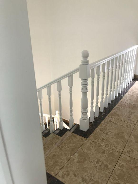 曬曬剛蓋好鄉(xiāng)村小別墅，找老婆就靠它了