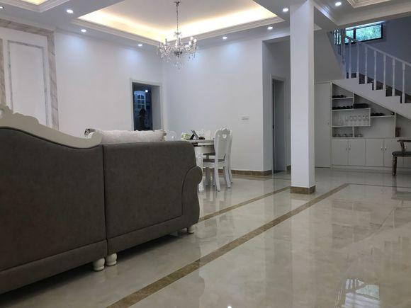 曬曬剛蓋好鄉(xiāng)村小別墅，找老婆就靠它了