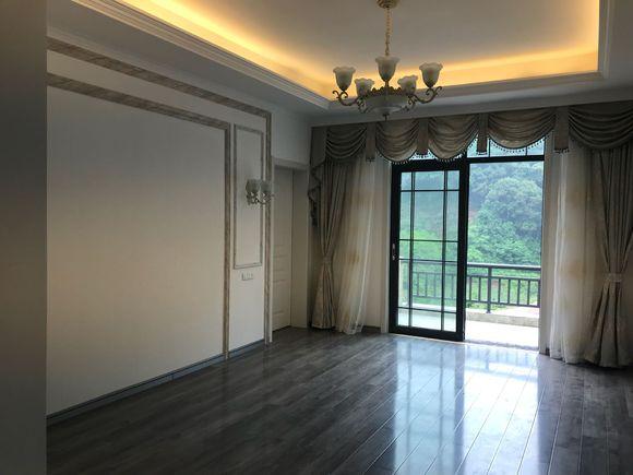 曬曬剛蓋好鄉(xiāng)村小別墅，找老婆就靠它了