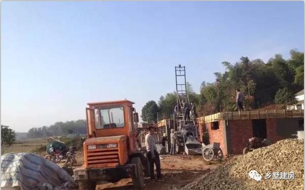 在農(nóng)村花30萬自建房，看起來像百萬效果