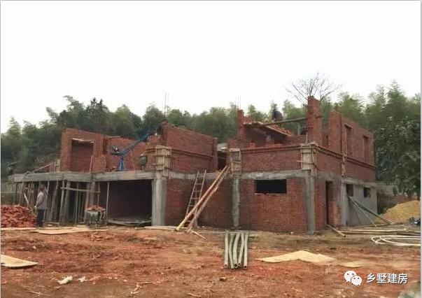 在農(nóng)村花30萬自建房，看起來像百萬效果