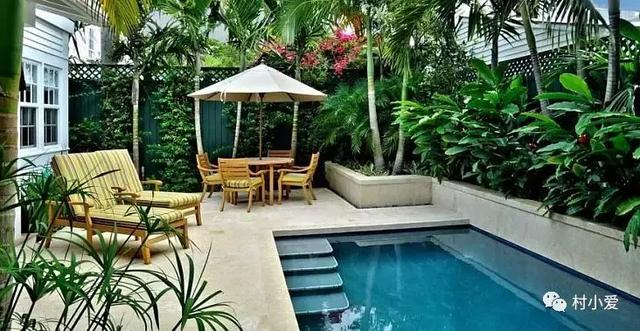 兄弟倆回家鄉(xiāng)自建雙拼別墅，有車庫有庭院，看完不信你不贊