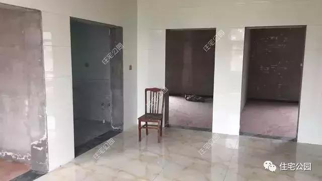 河南農(nóng)村40萬自建三層樓房，性價比讓人羨慕