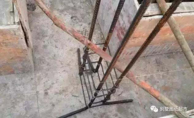 農(nóng)村自建房基礎(chǔ)施工這么做才能又穩(wěn)又安全，別再花冤枉錢了