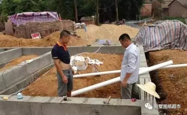 農(nóng)村自建房基礎(chǔ)施工這么做才能又穩(wěn)又安全，別再花冤枉錢了