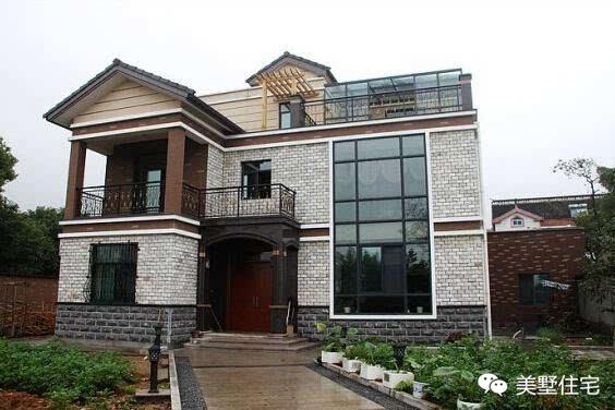 90后小伙自建三層別墅，丈母娘歡喜的不要不要的