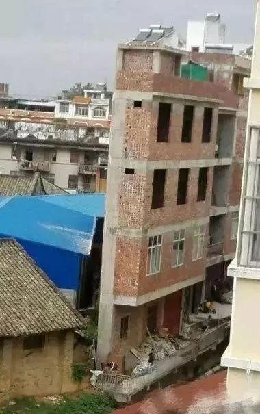 9棟奇葩自建民房，果真是高手在民間，不服不行