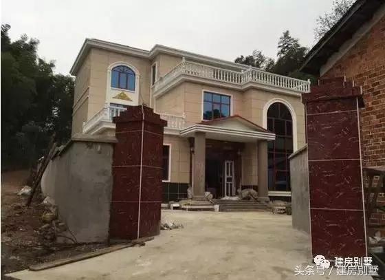 曬曬我家和表哥家的自建房，有設(shè)計(jì)和沒設(shè)計(jì)區(qū)別真大