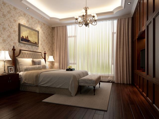 一進屋被旋轉樓梯吸引了，鄭州330平別墅真是太美啦！