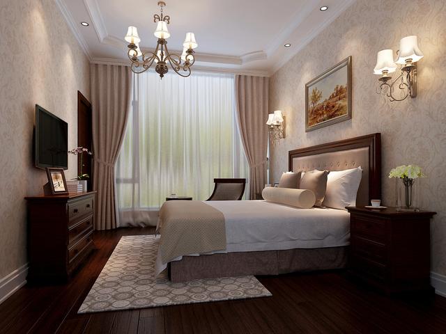 一進屋被旋轉樓梯吸引了，鄭州330平別墅真是太美啦！