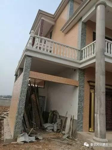 最經(jīng)典的建房案例，只要35萬(wàn)，帶旋轉(zhuǎn)樓梯和平面圖！