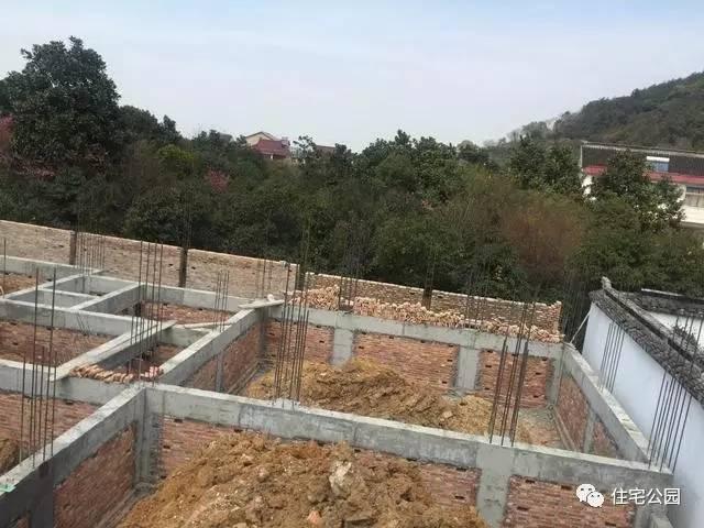 實拍江蘇農(nóng)村自建別墅，這房子城里人奮斗一生也住不起！