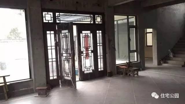 實拍江蘇農(nóng)村自建別墅，這房子城里人奮斗一生也住不起！