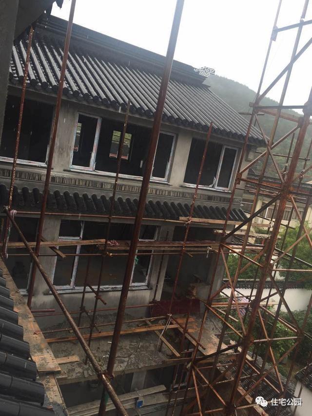 實拍江蘇農(nóng)村自建別墅，這房子城里人奮斗一生也住不起！