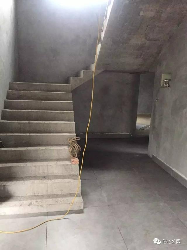 實拍江蘇農(nóng)村自建別墅，這房子城里人奮斗一生也住不起！