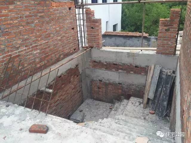 實拍江蘇農(nóng)村自建別墅，這房子城里人奮斗一生也住不起！