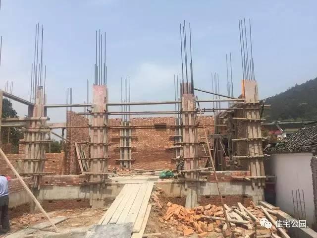 實拍江蘇農(nóng)村自建別墅，這房子城里人奮斗一生也住不起！