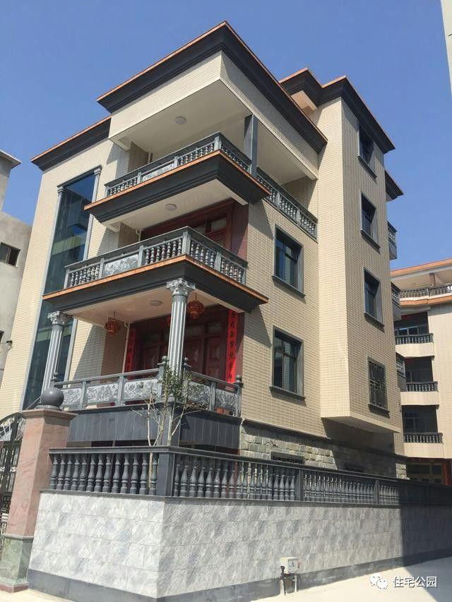 網(wǎng)友實(shí)拍現(xiàn)代農(nóng)村生活，有房有車(chē)有別墅，羨慕嗎？