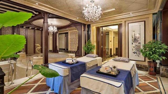 北京過億別墅，你們進(jìn)不去讓我?guī)ьI(lǐng)你轉(zhuǎn)轉(zhuǎn)？