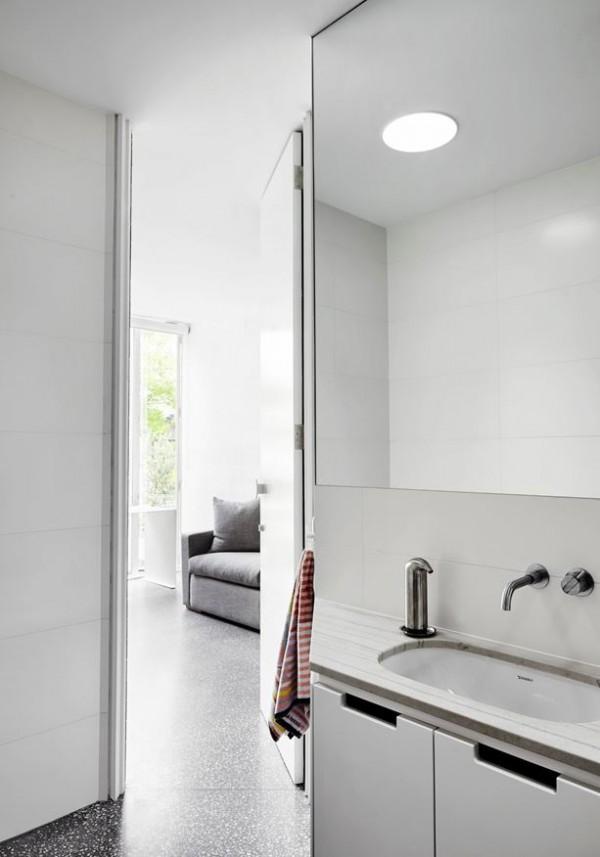 當(dāng)你拿高薪仍買不起房時，別個用三個“集裝箱”就建了個別墅！