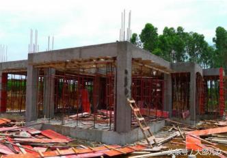 每人30萬建兩棟大別墅，城里人都嫉妒！