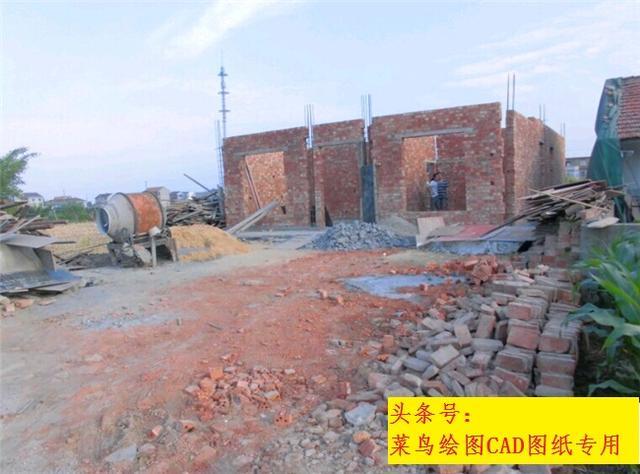 21萬建3層別墅，戶型方正簡潔大方，房間尺度適宜合理帶大陽臺