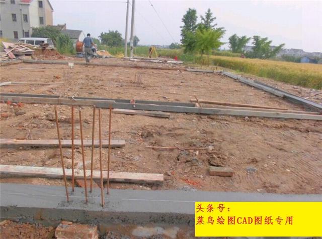 21萬建3層別墅，戶型方正簡潔大方，房間尺度適宜合理帶大陽臺