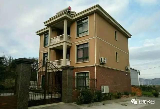 網(wǎng)友曬別墅12X10米，380平，內(nèi)設(shè)7臥室！