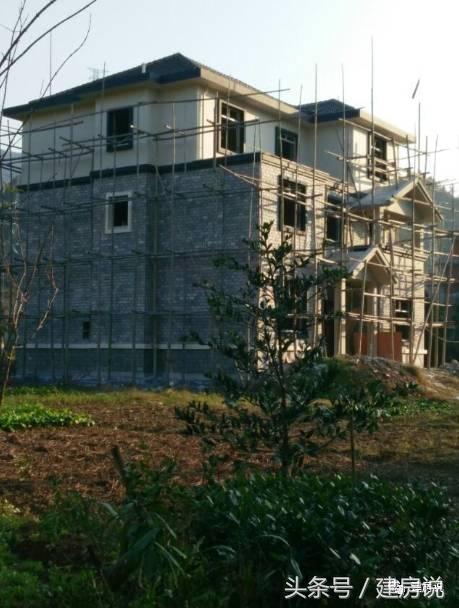 網(wǎng)友實拍農(nóng)村“別墅”實景圖