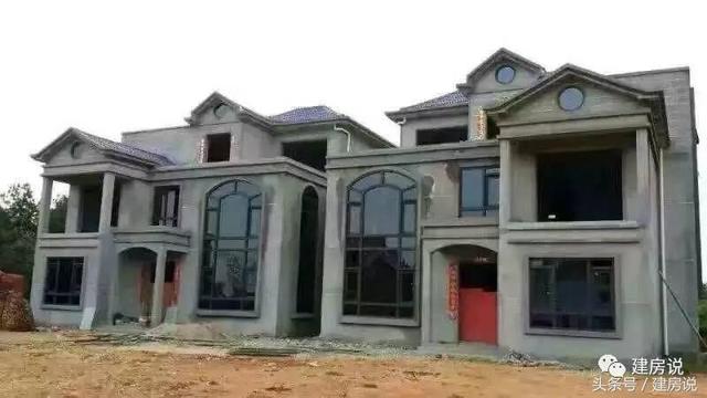 網(wǎng)友實拍農(nóng)村“別墅”實景圖