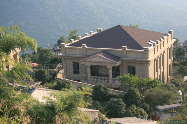 直擊：農(nóng)村上百萬的自建別墅，10年后是升值還是貶值？