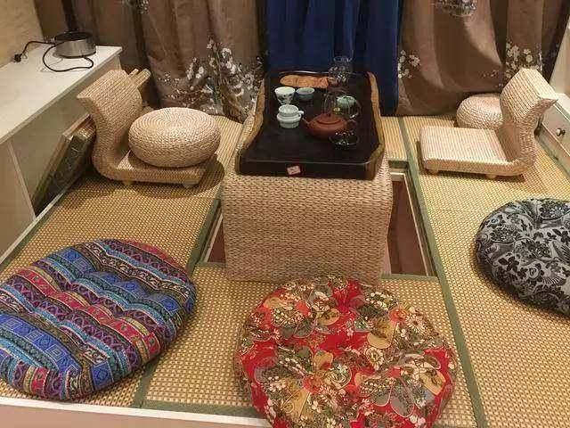 在城里價(jià)值幾千萬(wàn)的豪華別墅，農(nóng)村自建55萬(wàn)搞定！