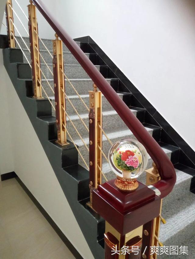 自己在農(nóng)村建的小別墅 城里200萬都買不到 羨慕吧