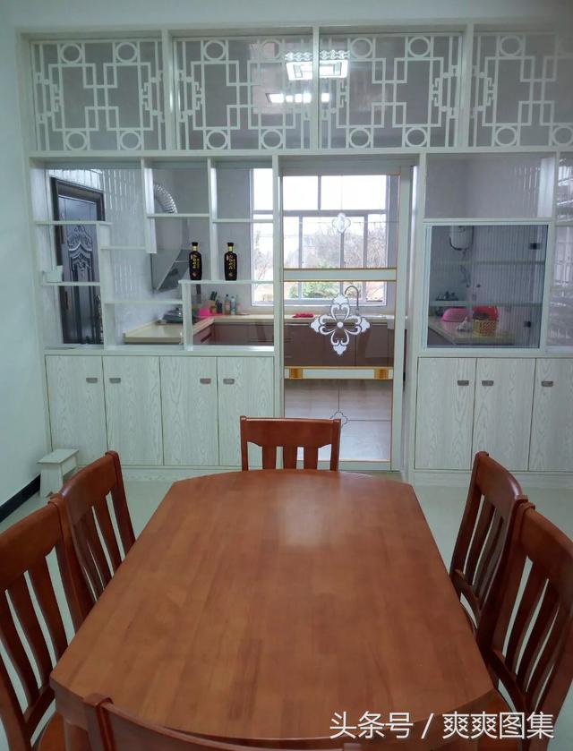 自己在農(nóng)村建的小別墅 城里200萬都買不到 羨慕吧