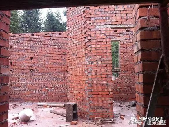 26萬(wàn)做成的二層小別墅，在農(nóng)村建一棟小別墅并不難