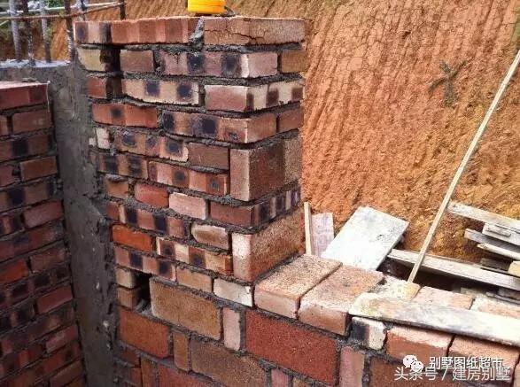 26萬(wàn)做成的二層小別墅，在農(nóng)村建一棟小別墅并不難