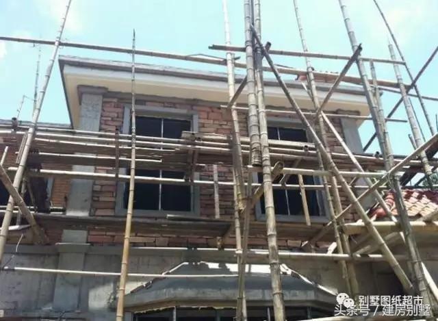 26萬(wàn)做成的二層小別墅，在農(nóng)村建一棟小別墅并不難