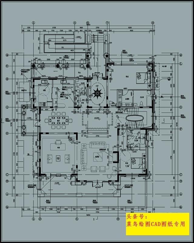 二層歐式別墅框架（剪力柱）215平方米帶地下室、陽臺、露臺