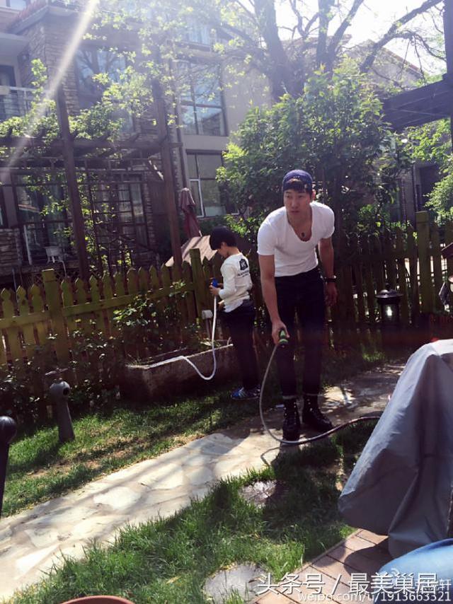 天天爸張亮大別墅裝修如此宜居 那么會(huì)做飯 真是模特界一股清涼