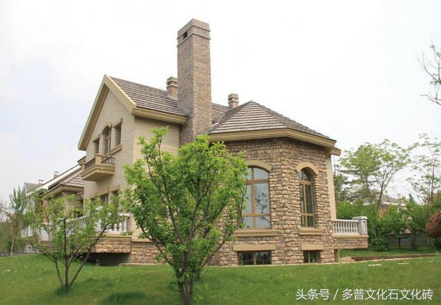 老鄉(xiāng)建別墅用文化石，完爆野外真石頭，鄰居們都找上門來問
