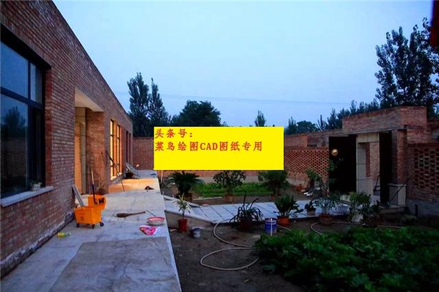 26萬建一層紅磚中式院子別墅，外觀造型簡約沉穩(wěn)，布局緊湊合理