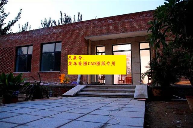 26萬建一層紅磚中式院子別墅，外觀造型簡約沉穩(wěn)，布局緊湊合理