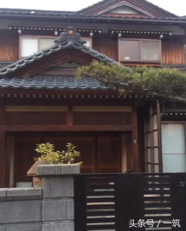 日本農(nóng)村的房子更像是別墅還有著中國風(fēng)格