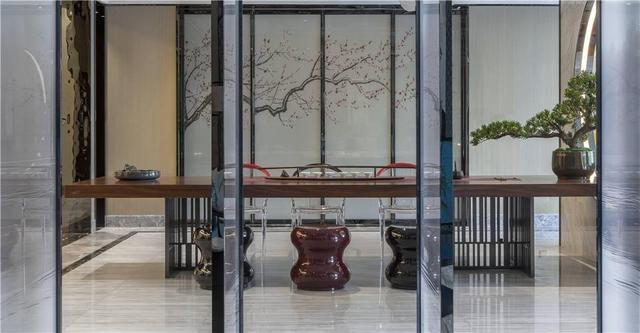 房地產(chǎn)老板北京別墅裝修花幾百萬，內(nèi)景奢華無比，四季如春的感覺