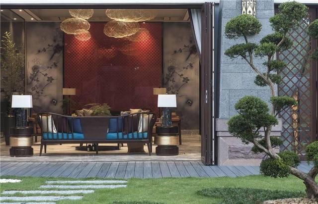 房地產(chǎn)老板北京別墅裝修花幾百萬，內(nèi)景奢華無比，四季如春的感覺